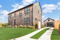 Building Photo - 850 3rd St