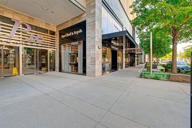 Building Photo - 2047 Westcreek Ln Ln