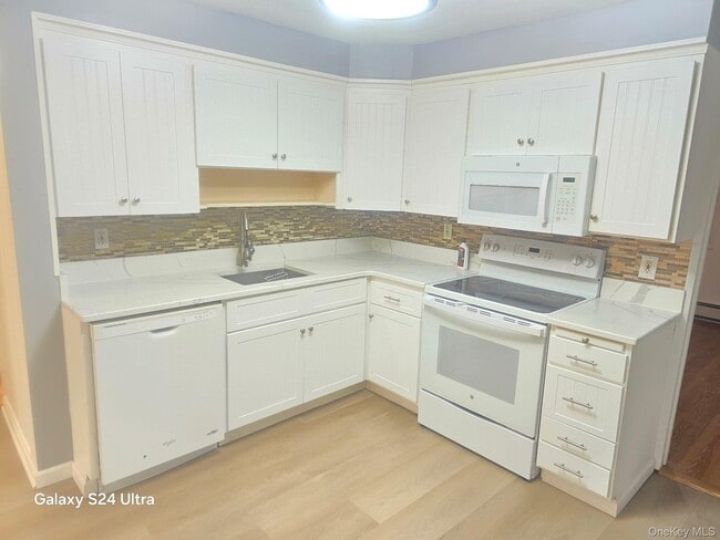 Primary Photo - 740 Dogwood Ave