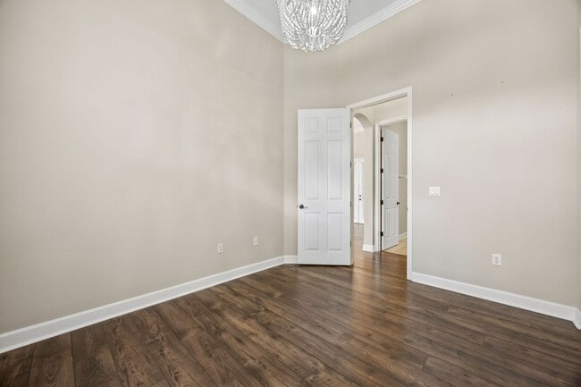 Building Photo - Luxury Living in Amelia National – Resort-...