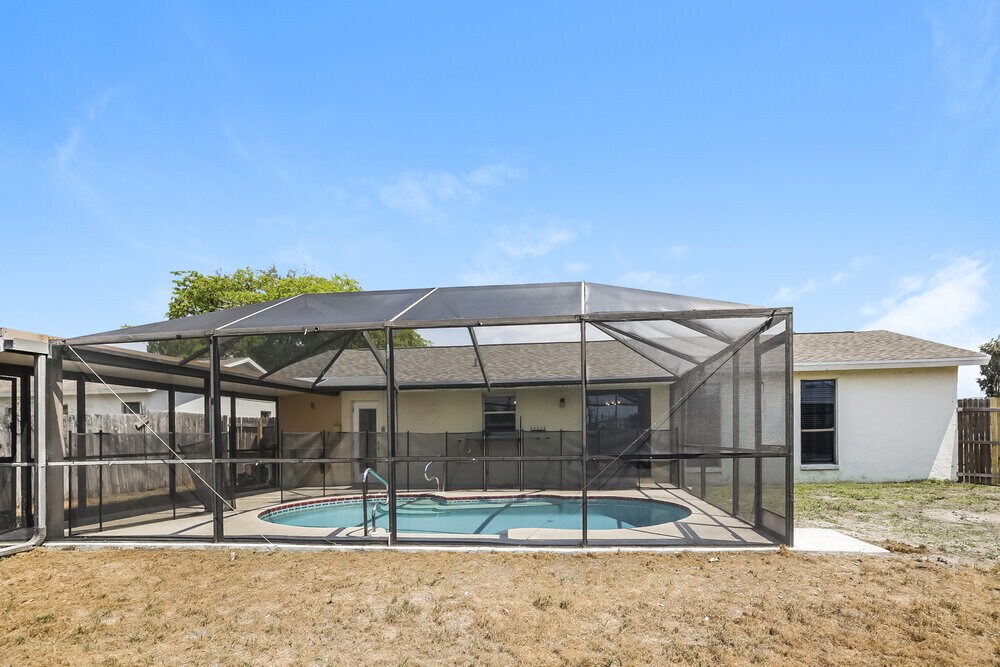 Building Photo - 971 Winsome Rd