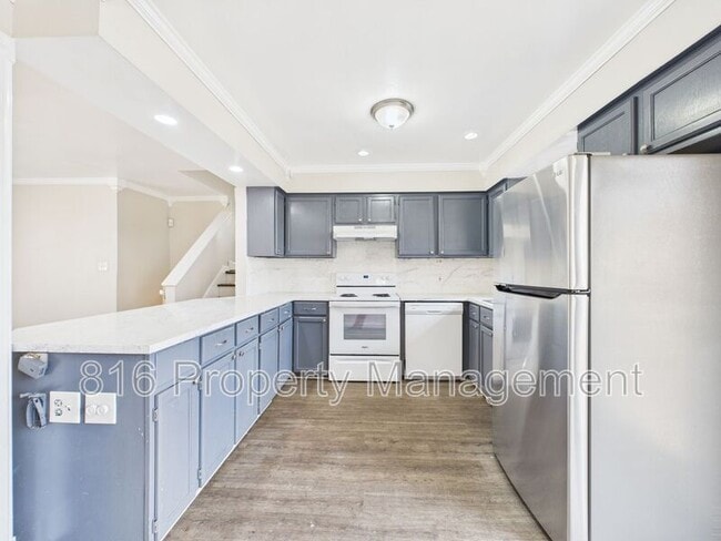 Building Photo - 6304 E 150th Terrace