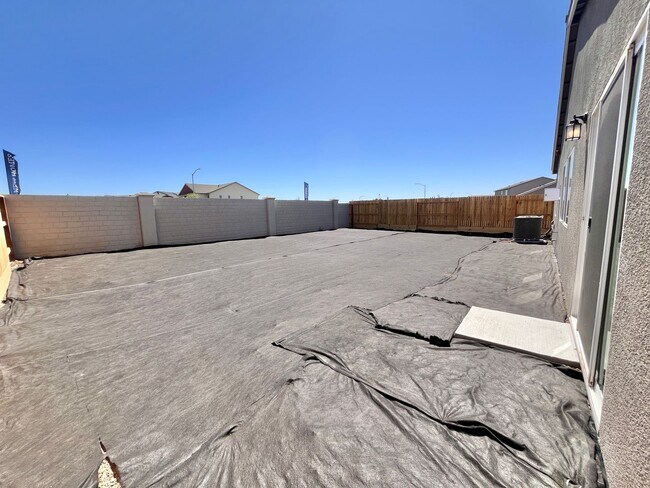 Building Photo - REDUCED!  Brand New 3 Bedroom, 2 Bath Home...