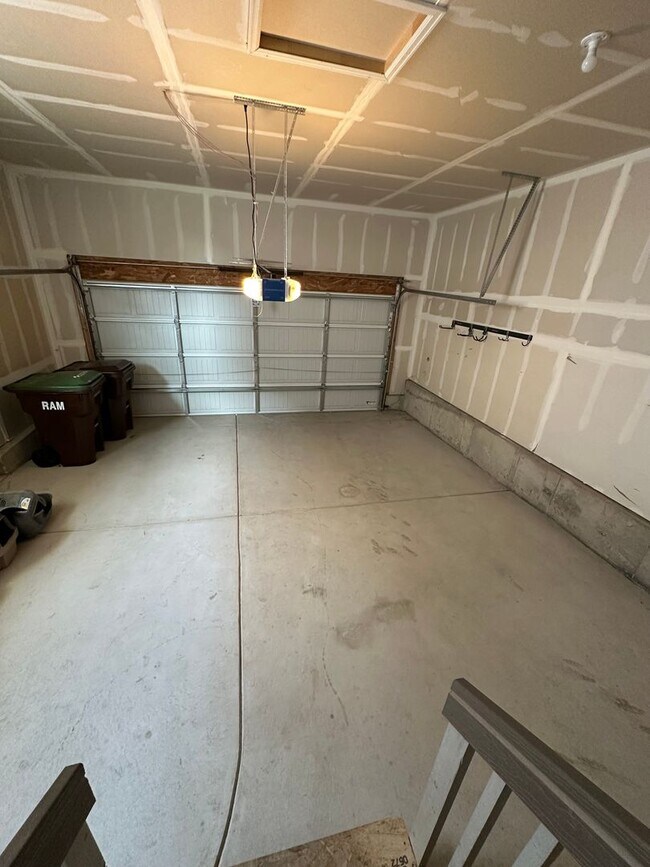 Building Photo - Beautiful 4bdrm Home In Severance
