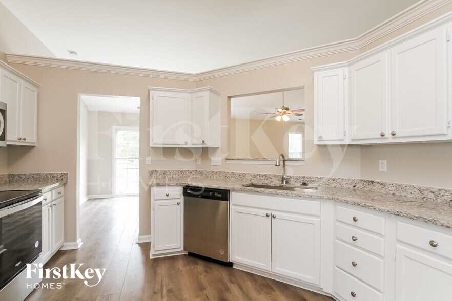 Building Photo - 2423 Galena Ln