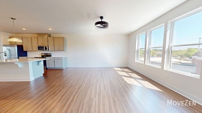 Building Photo - 104 Ailey Brook Way