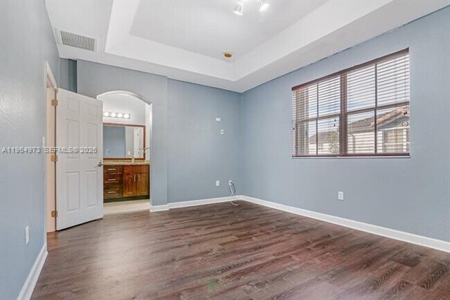 Building Photo - 11507 NW 77th St