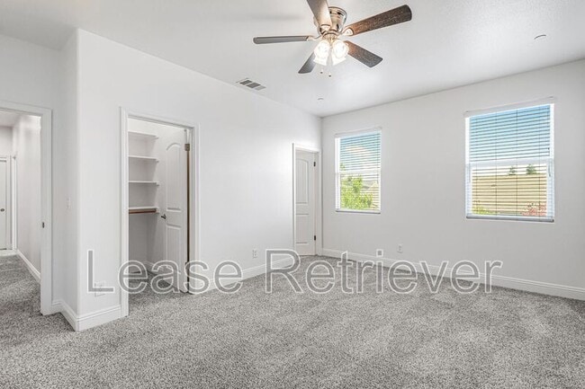 Building Photo - 2160 N Stokes Ct
