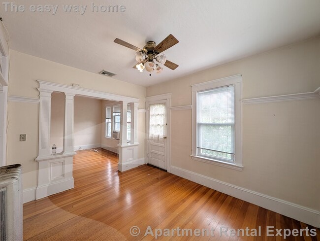 Primary Photo - 136 North St