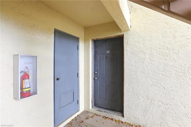 Building Photo - 1450 Green Valley Cir