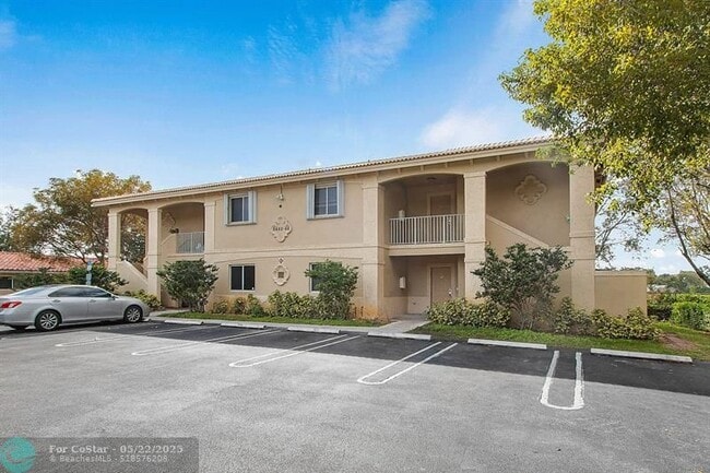 Primary Photo - 8462 NW 40th St