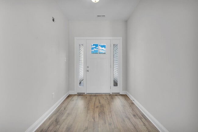 Building Photo - 1000 Abby Leigh Ave