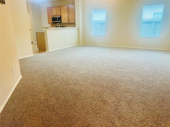Building Photo - 15042 Silhouette Ridge Dr