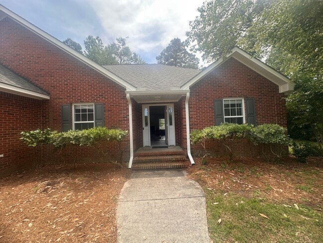 Building Photo - 3 Bed 2 Bath Brick Home in Northchase