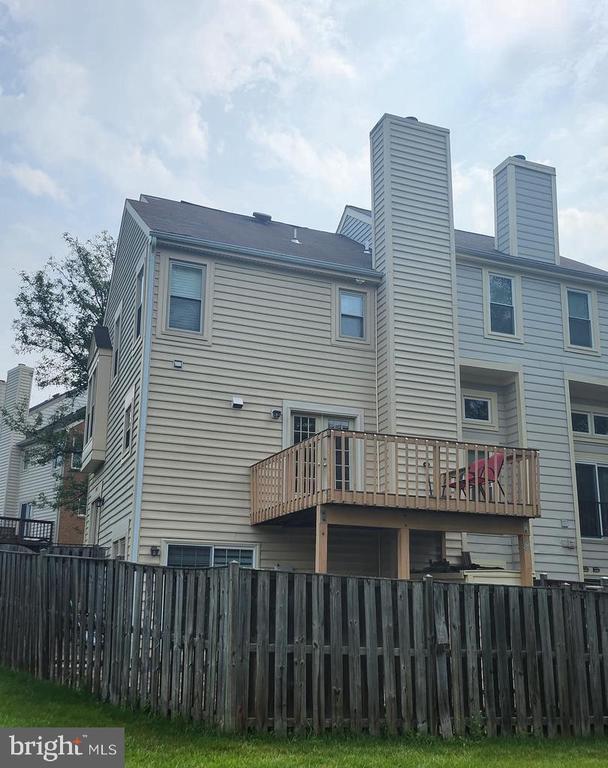 Building Photo - 13923 Middle Creek Pl