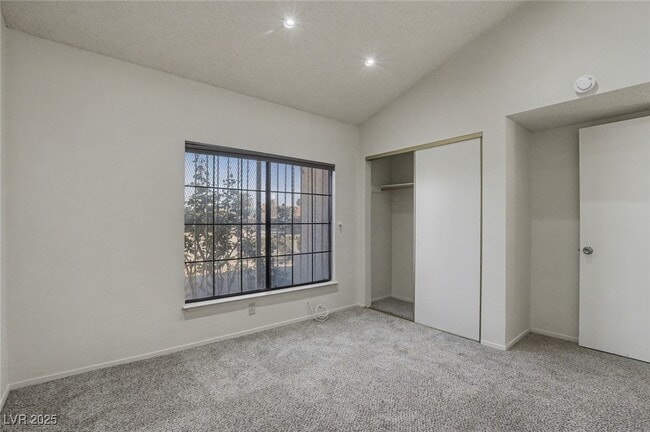 Building Photo - 7951 Aspendale Dr