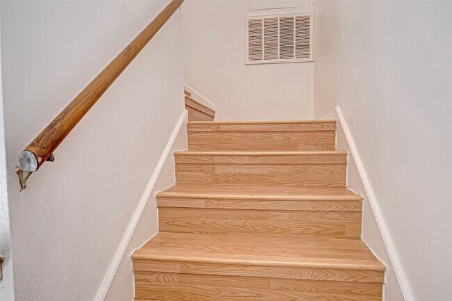 Building Photo - 8312 Augustine Dr