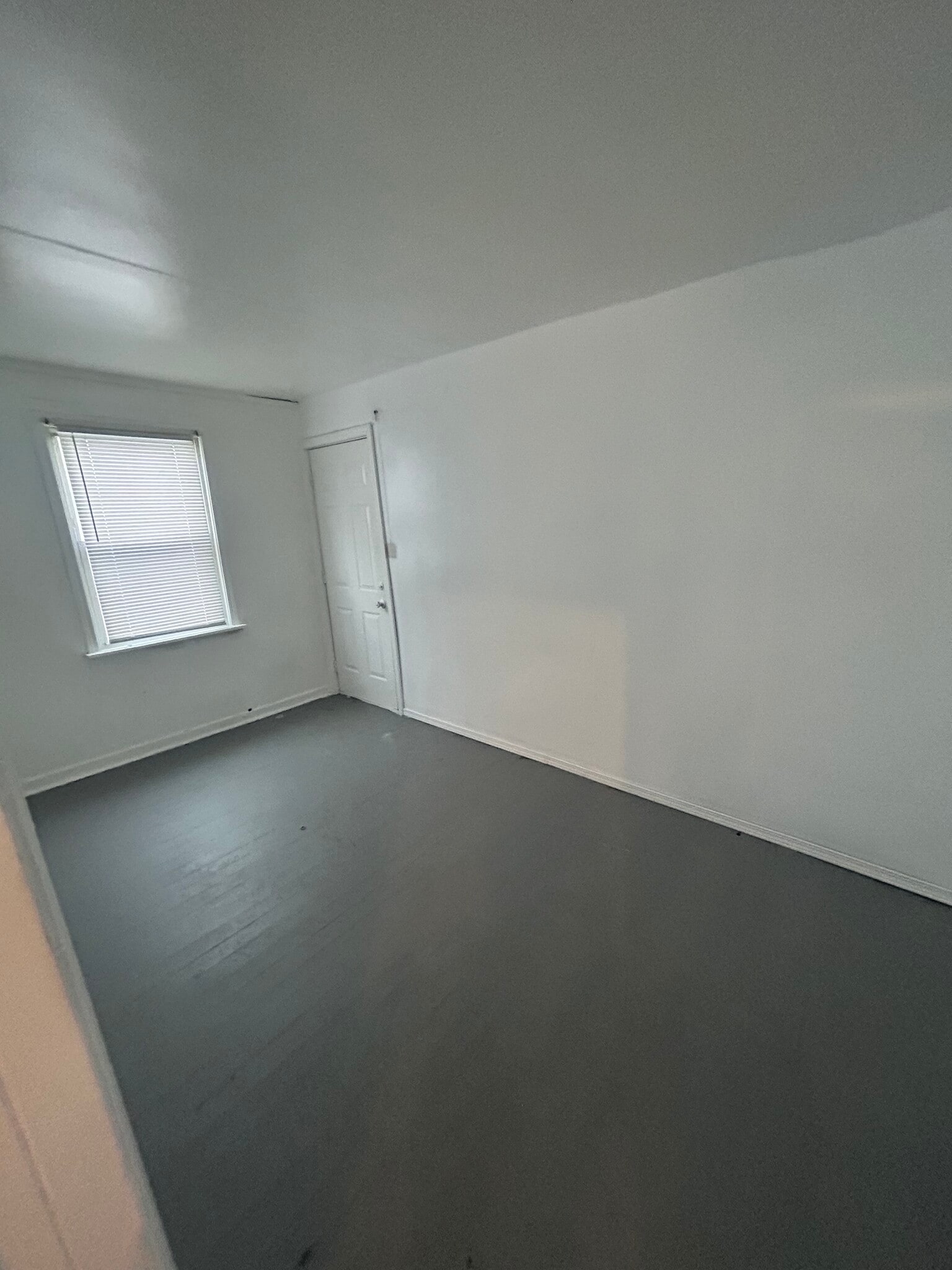 Building Photo - 8459 S Morgan St