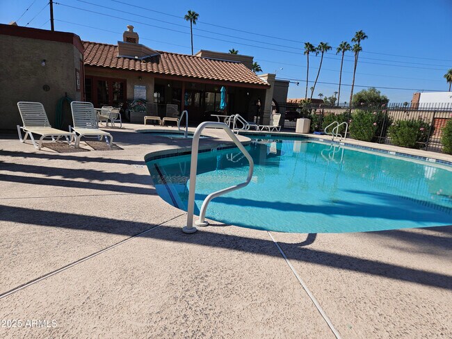 Building Photo - 2935 N 68th St