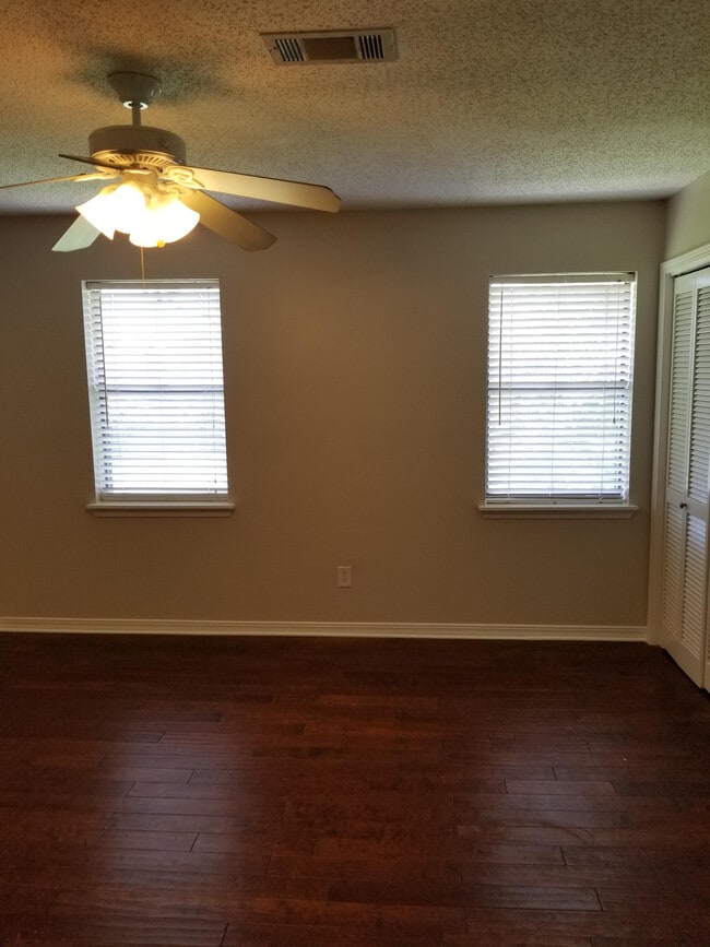 Building Photo - 9970 Smugglers Cove Ln