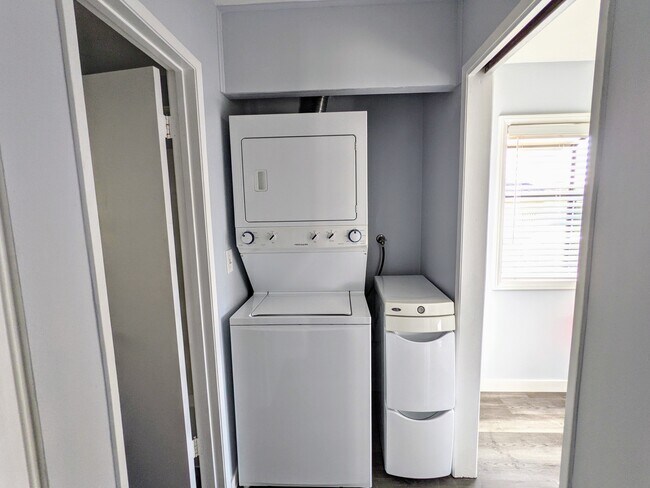 Laundry - 7836 Flight Ave