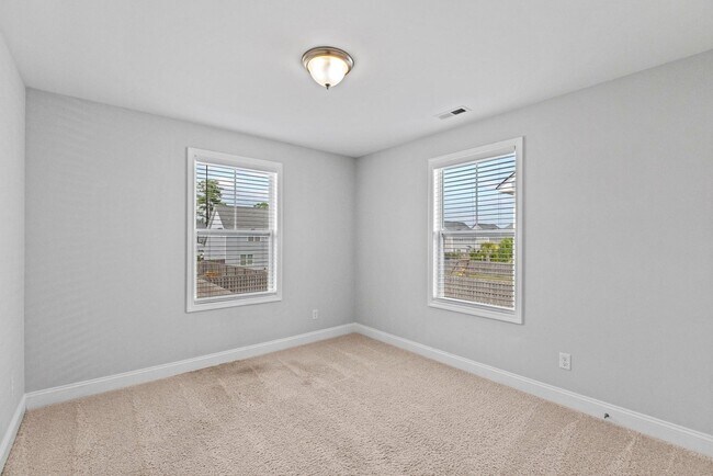 Building Photo - Landing at Lewis Creek Home For Rent!