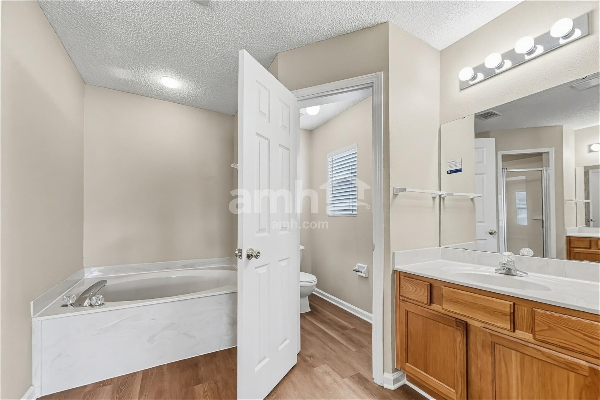 Building Photo - 8612 Tristan Drive