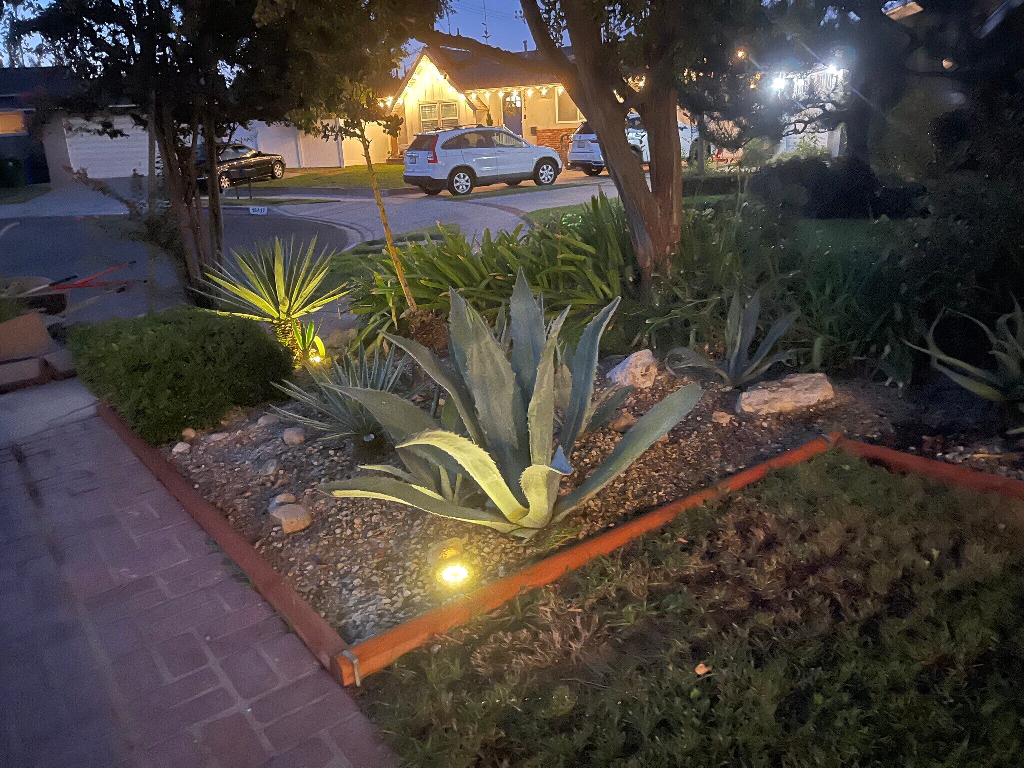 Lawn Landscaping - 16420 Minnehaha St