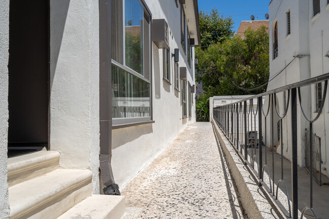 Walkway to unit - Gale Drive Luxury Investments Group LLC