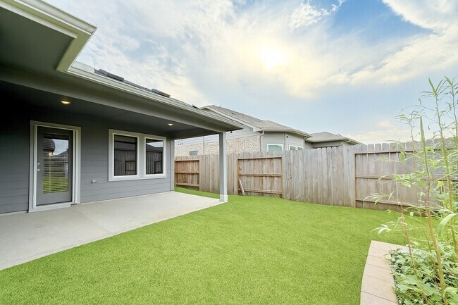 Building Photo - 6411 Brazos Trl Dr