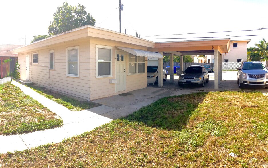 Front of House - 1941 Pierce St