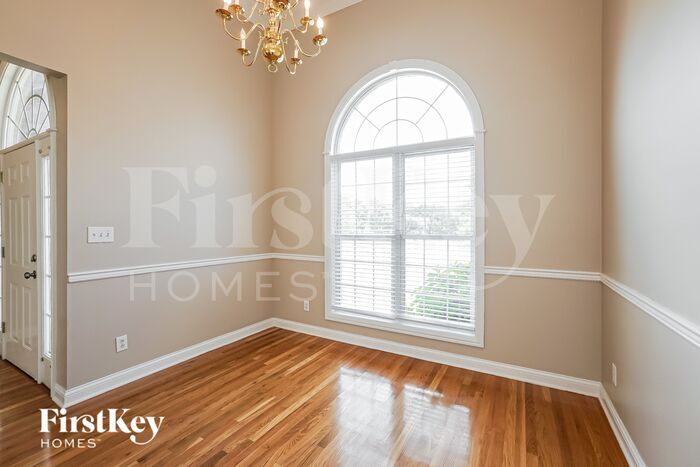 Building Photo - 3146 Southpoint Dr