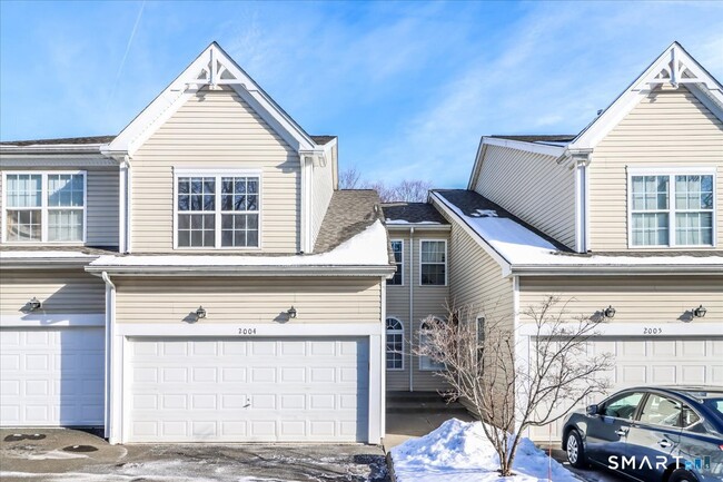 Building Photo - 2004 Eaton Ct