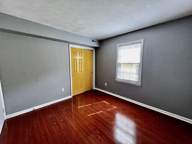 Building Photo - Beautiful 4 bedroom home in Salem