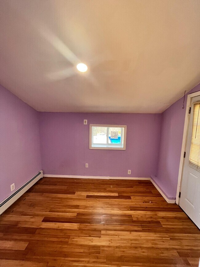 Building Photo - 32 Brenner Rd