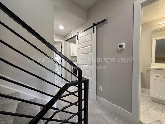 Building Photo - 2820 W 53rd Ave