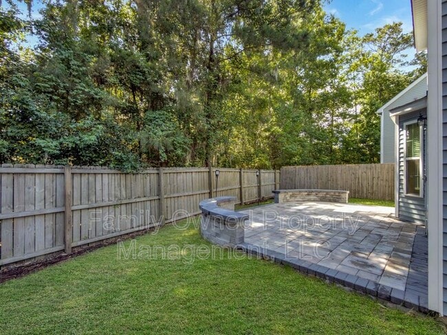 Building Photo - 8968 E Cat Tail Pond Rd