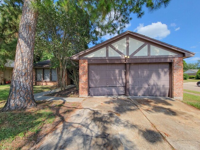 Building Photo - 9415 Beckford Dr