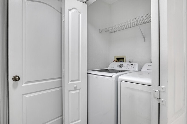 Building Photo - 11026 Legacy Dr