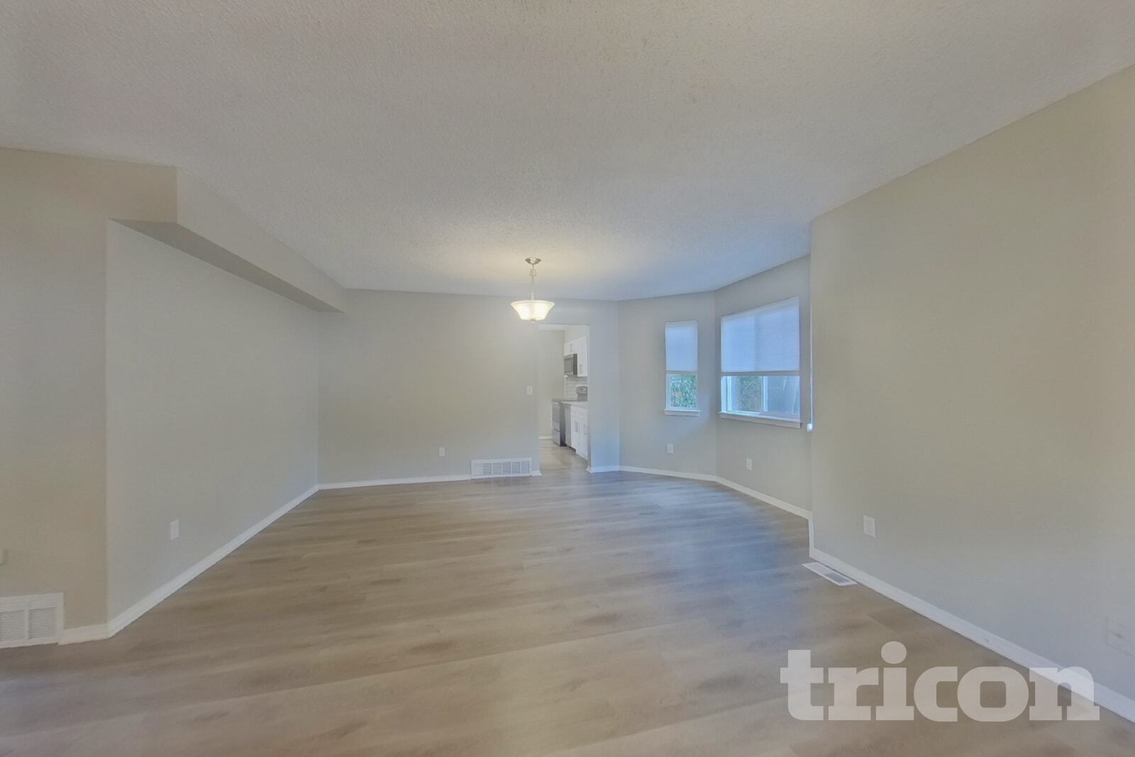 Building Photo - 6455 Montarbor Dr