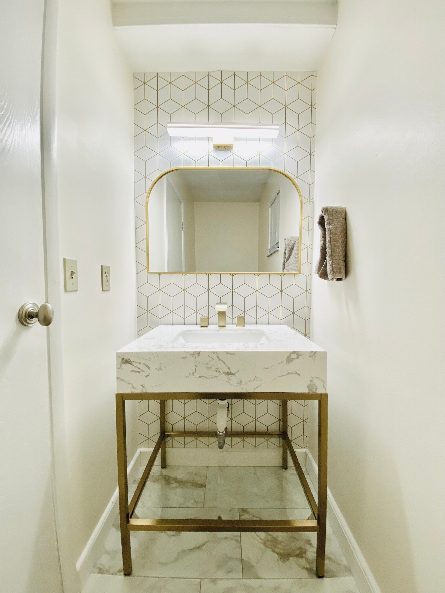 Building Photo - 2415 Maryland Ave