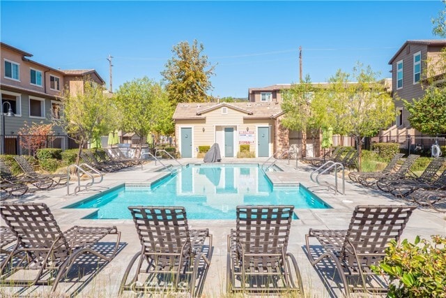 Building Photo - 1150 Newberry Ln