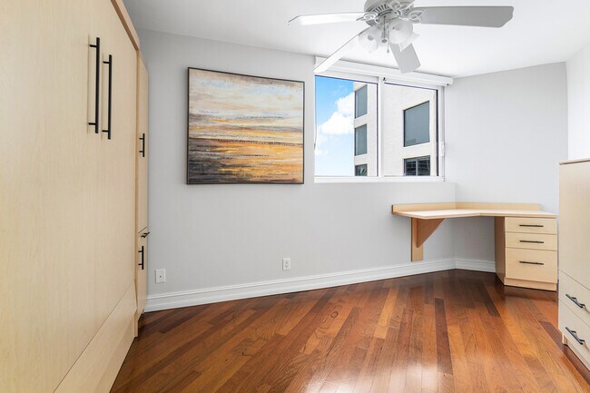 Building Photo - 2575 S Ocean Blvd