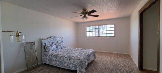 Building Photo - 253 Northwind Dr