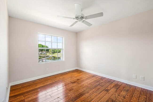 Building Photo - 207 Banyanwood Point