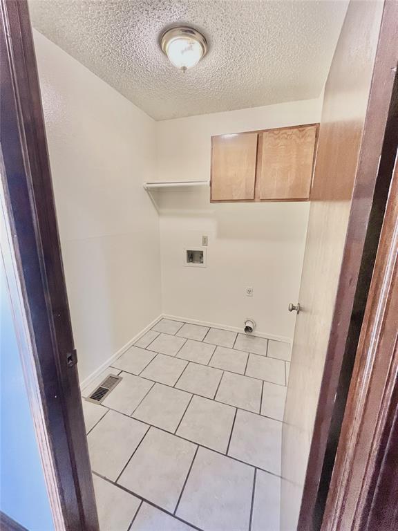 Building Photo - 309 Falcon Ct