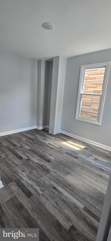 Building Photo - 421 Salem Ave