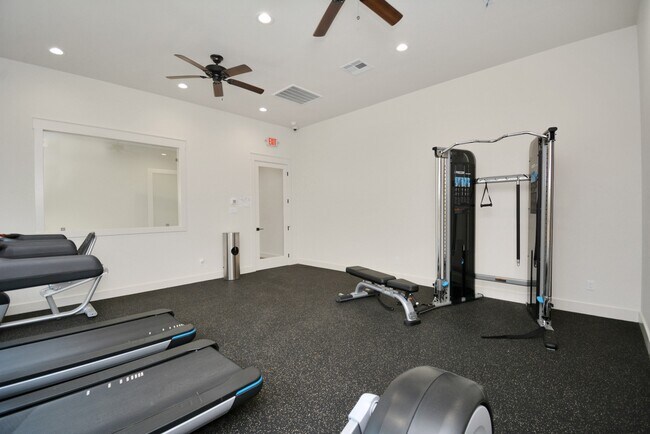 Building Photo - 15827 Bremore Dr