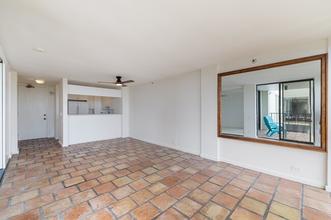 Building Photo - 322 Aoloa St