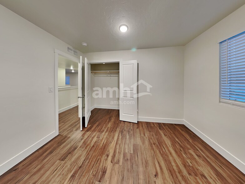 Building Photo - 9291 W Dove Creek St